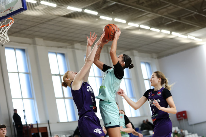 "МИНСК" (молодежная) уступает сопернику на домашней площадке+